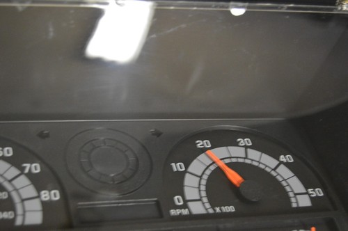 95-02 Chevy GMC HD GAS 394K Speedometer Instrument Cluster tach gauges 16208325 - Picture 5 of 9