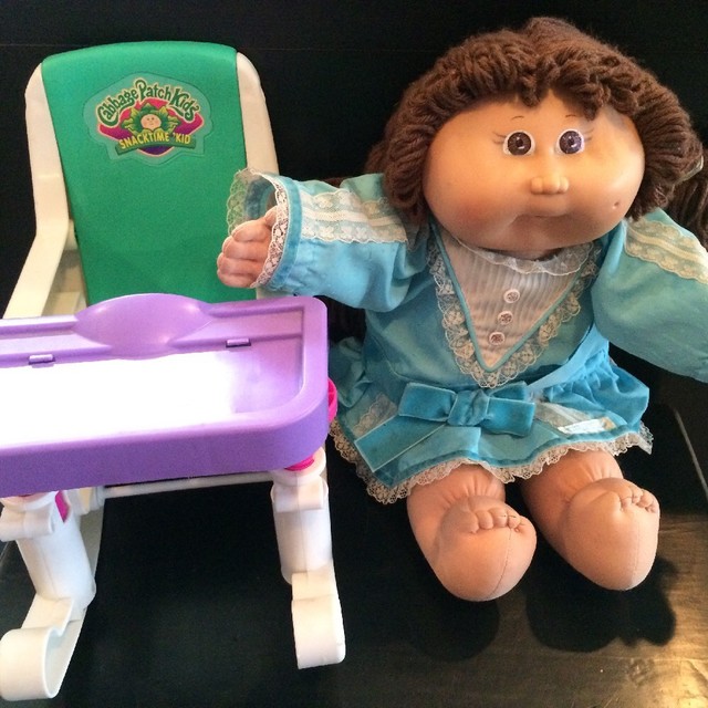 Vtg Cabbage Patch Kids Doll with Feeding Rocking High Chair Seat Mattel
