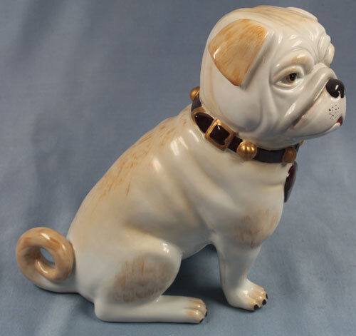 Seltener Mops hund figur porzellanfigur pug hundefigur porzellan Sitzendorf bunt - Afbeelding 1 van 1