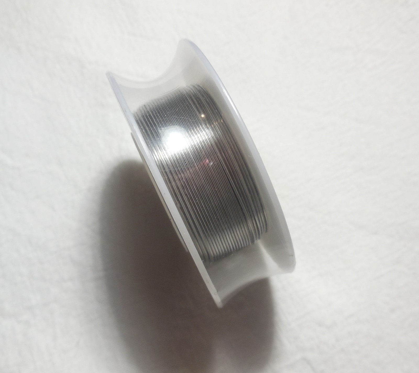 One Sealed Roll Radio Shack Silver Solder 64-013 1.5oz 2%