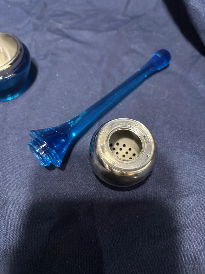 Sagaform Tea Strainer W/ Holder Blue Foto 3 de 4