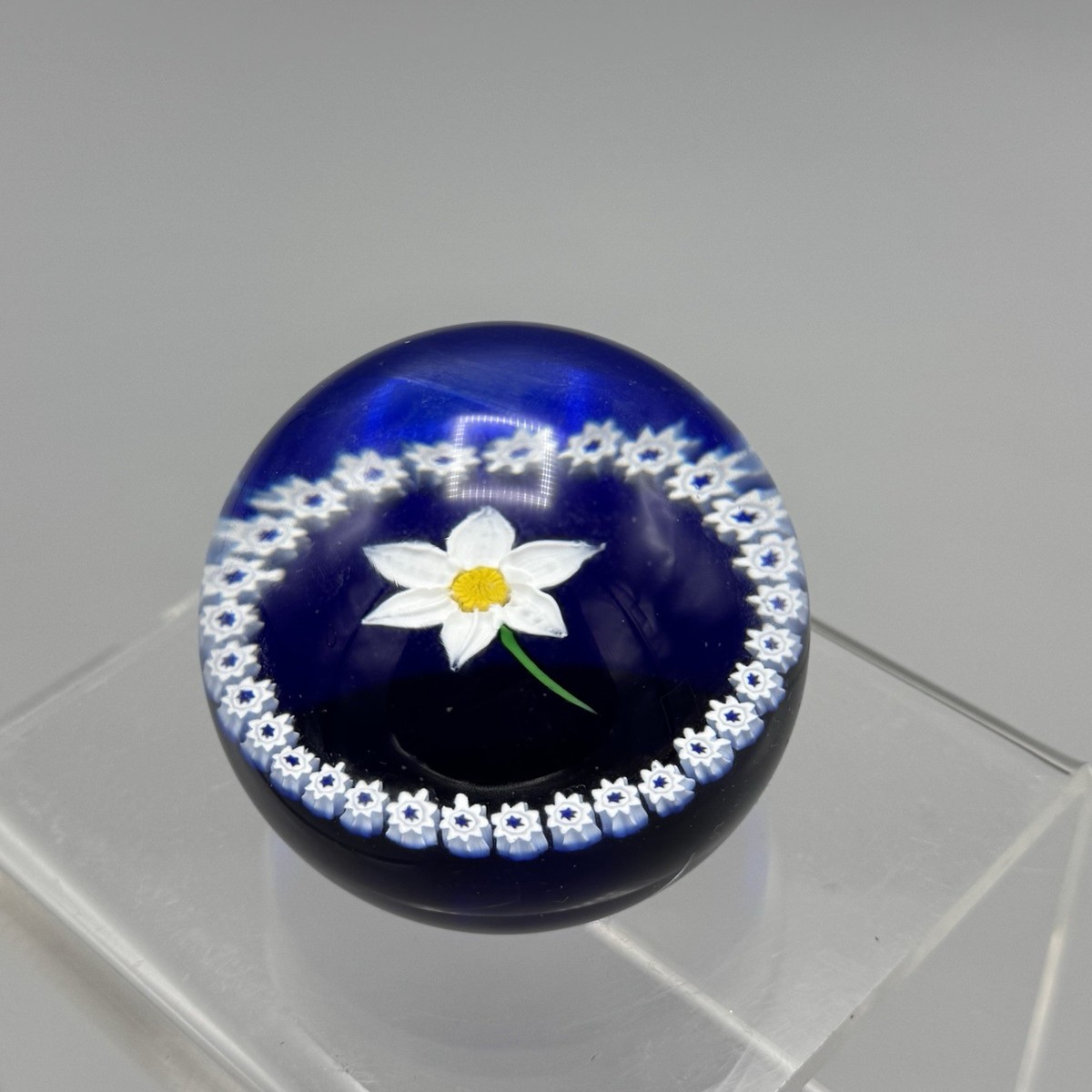 Vtg Caithness Glass Scotland Daisy September Paperweight R35811