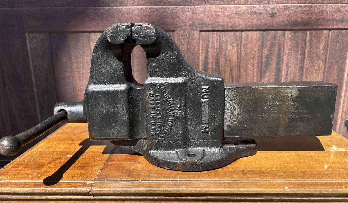 VTG Columbian Howe No 504 1/2