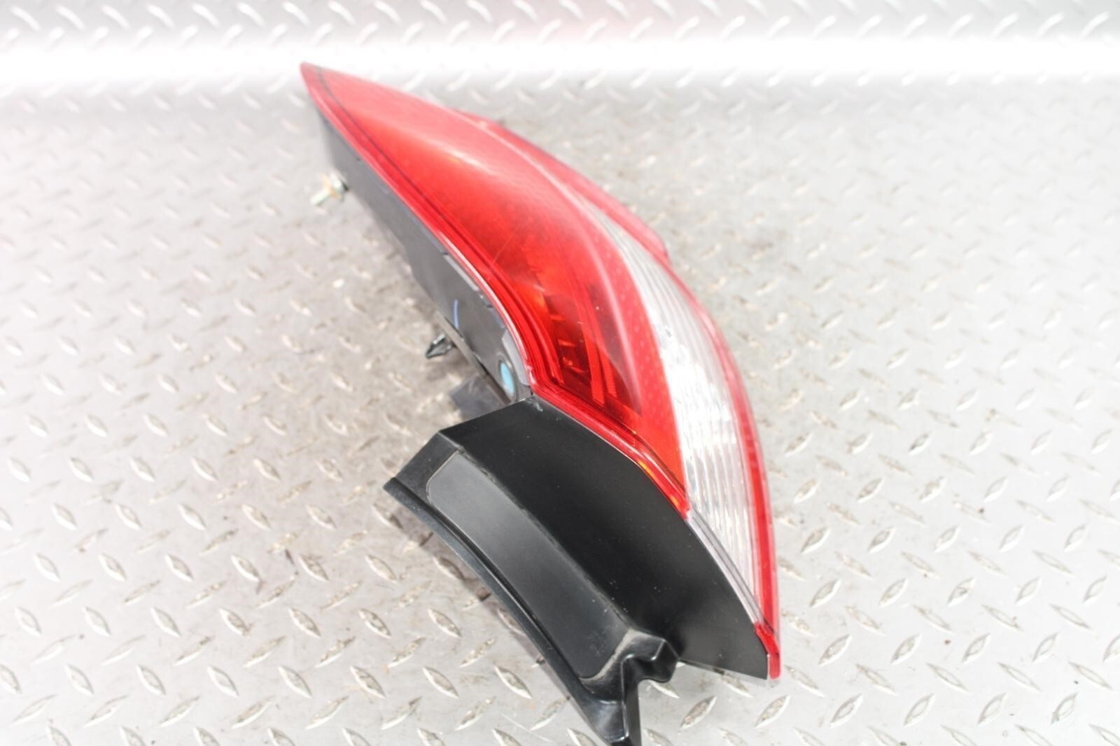 Maserati Ghibli 2014-2019 Right Light lens