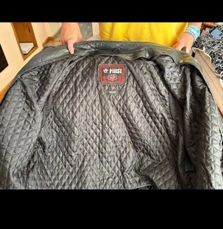 Vintage Black leather Motorcycle XL **FIRST GEAR  Thinsulate Removable- 5 VENTS - Image 3 of 4