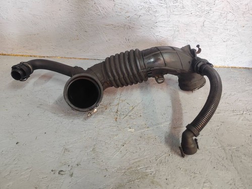 BMW 4 F32 F33 2014 Diesel 135kW Ansaugrohr Ansaugschlauch Turbolader 586509