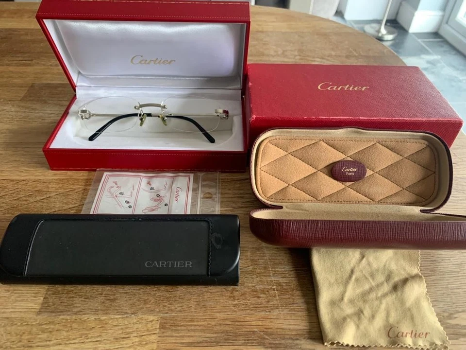 Pre-owned - AUTHENTIC CARTIER RIMLESS EYEGLASSES - accessories & certificate - Image 2 of 4