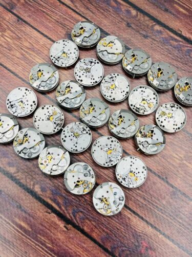 Vintage Uhrwerke Zahnradsatz 55 tlg rund 20mm Mechanismen Steampunk Teile - Bild 4 von 13