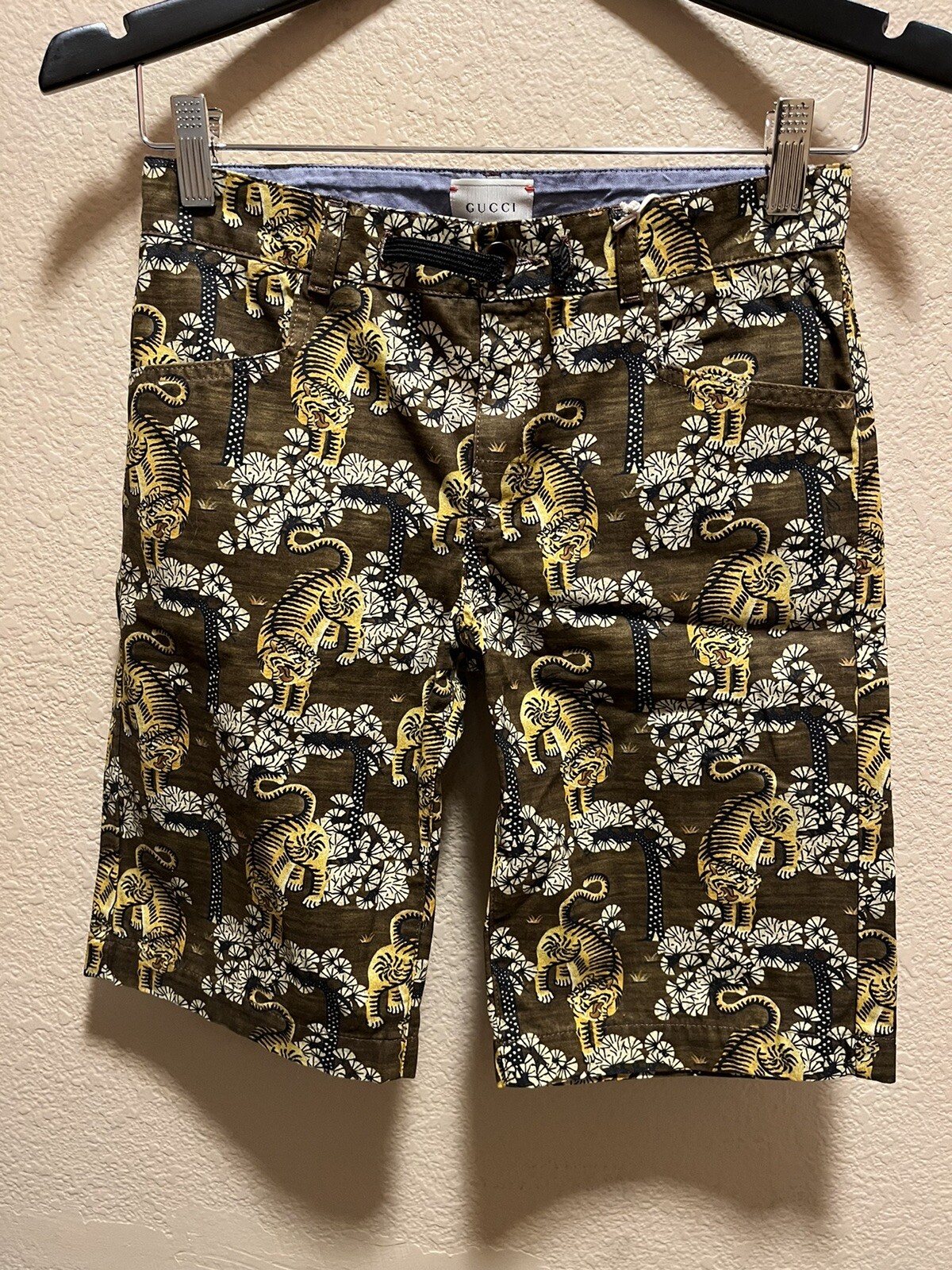 Picture 3 of 9
