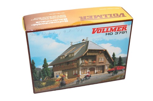 MKD HO maquette fabrique meubles de la collection de village d'Alain Pras maison