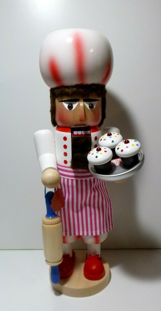 NEW* Steinbach Nutcracker CUP CAKE MAKER (2010) 18 Steinbach Cupcake Maker Nutcracker Cupcake Accessory ONLY main image 1