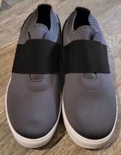Bernie Mev Mesh Shoes Sneaker Slip On Two Tone Gray Black Women's 8 Dust Bag NEW