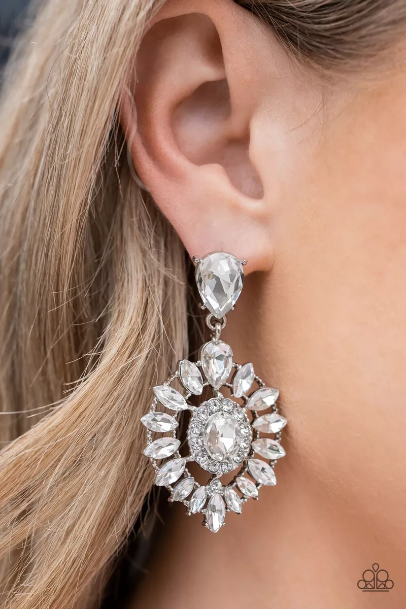 Paparazzi rhinestone shop earrings