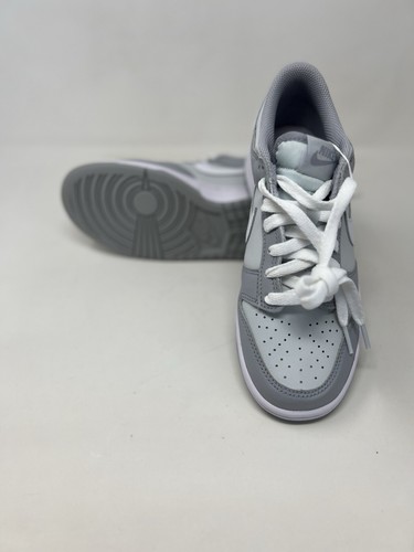 Nike Dunk Low 'Two Toned Grey' Talla 6.5y / 8w ¡Nuevo en mano con caja! - Imagen 5 de 6