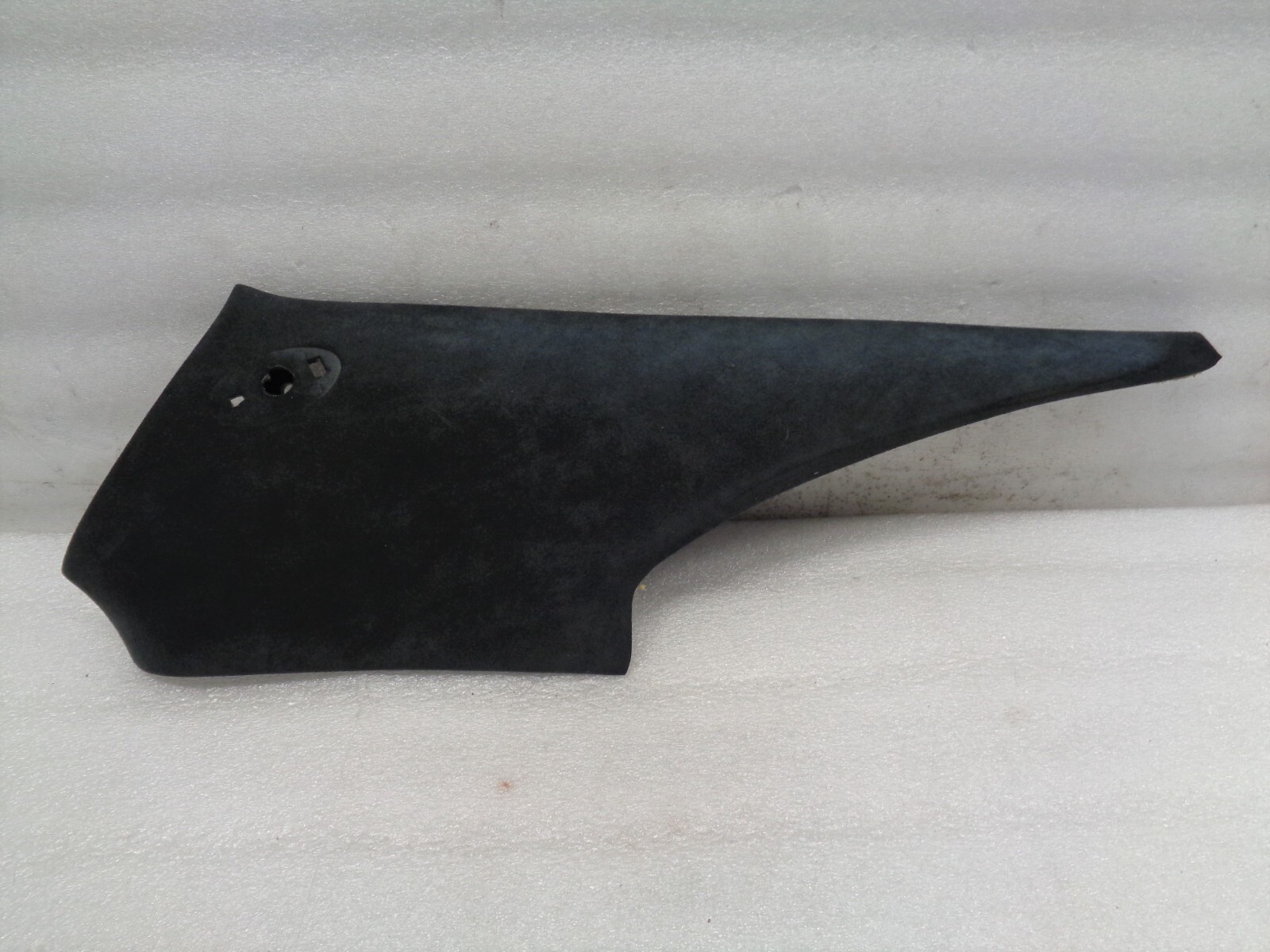 05-08 Maserati Quattroporte Rear Left Driver Upper C Pillar Trim OEM AK221043