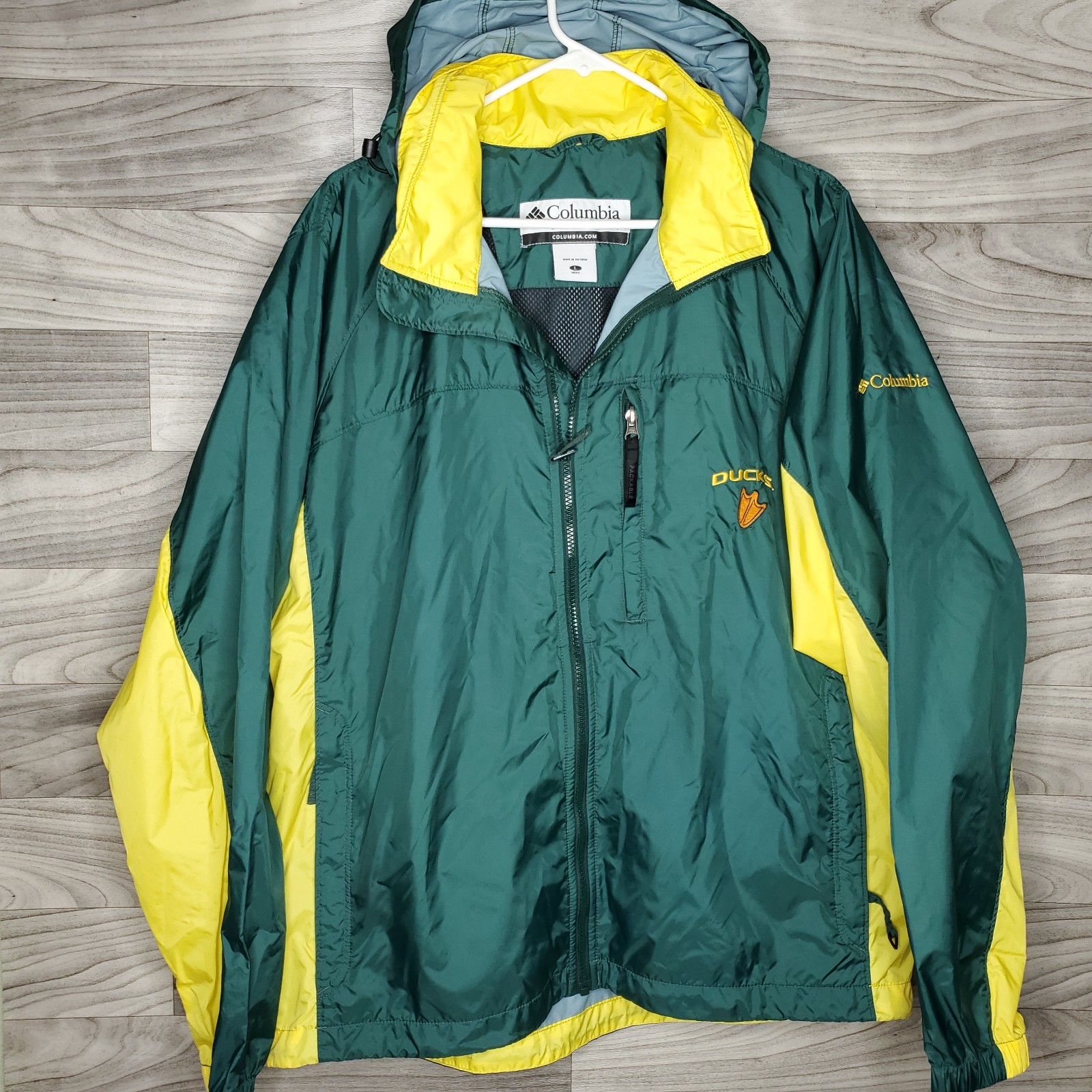 Oregon Ducks Columbia Hooded Windbreaker Jacket Mens Large Packable