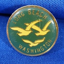 Long Beach Washington Lapel Pin Seagulls Enamel Travel Souvenir