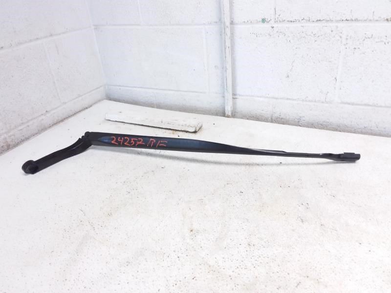 2020 MASERATI GHIBLI OEM PASSENGER RIGHT SIDE WIPER ARM 