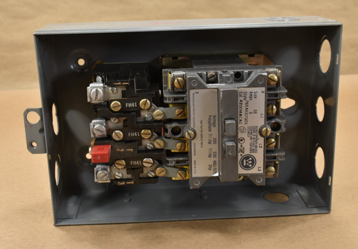 Westinghouse A200MACAC, Motor Control Starter w/ Enclosure, Coil 110/120V