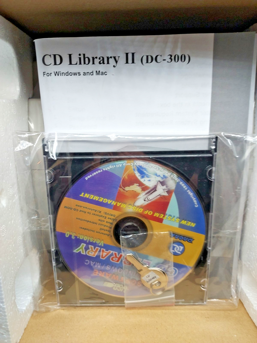 Dacal DC-300 CD Library II 150 CD/DVD Storage + Key & Power Supply