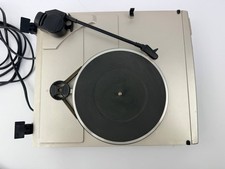 Giradischi Sony con cappa e cavo RCA design vintage usato