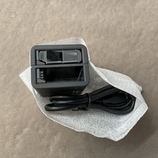 GoPro Genuine Dual Battery Charger OEM for HERO4 Black/Silver- AHBBP-401