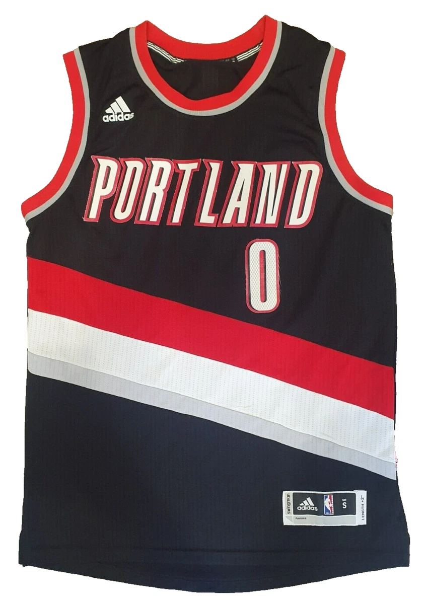 damian lillard shirt adidas