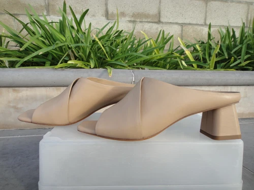 Vince VONA Block Heels Slides Slip On Sandals, Cappuccino Leather US Sz 7.5M