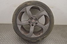 Alfa Romeo Giulia Alufelge 9Jx18 ET34 Reifen 265/40 2017 RHD 15974509