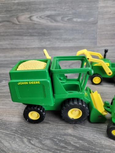 John Deere RC2/learning Curve Toy Tractors. Set Of 3. - Picture 6 of 20