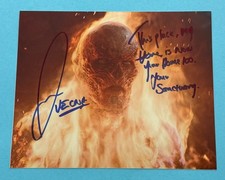 Jamie Campbell Bower  -  STRANGER THINGS  -  signed, original Autogramm  !!!