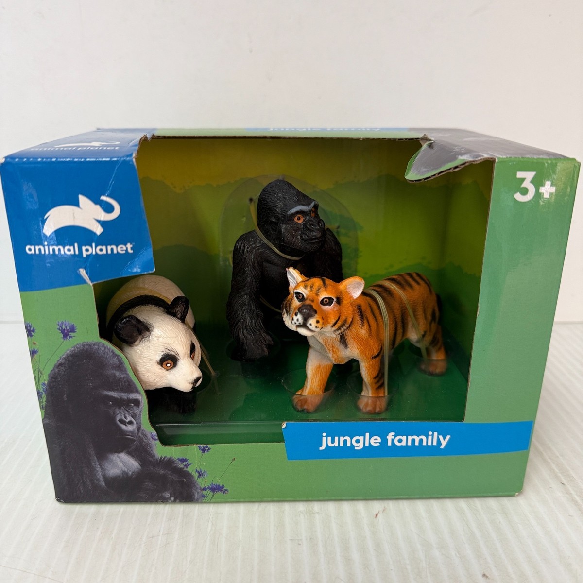 Animal Planet 3 Piece Jungle Family Set 40388 Panda Gorilla Tiger