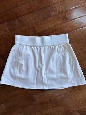 NWOT Aritzia TnAction TnaMOVE  Tennis White Slick Court Micro Skirt Flat XS