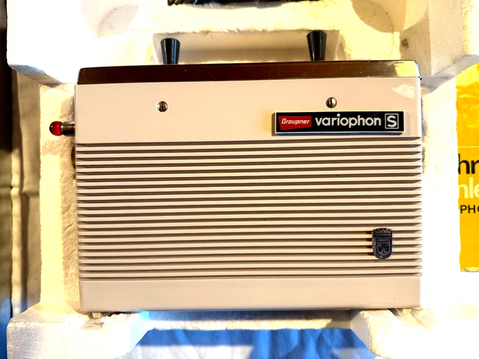 Graupner Variophon 10S Mehrkanal Fernlenkanlage Rarität wie neu OVP - Bild 2 von 4
