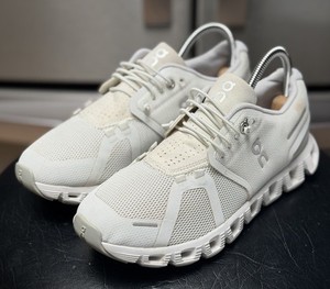 On Cloud 5 Coast Shoes Mens Size 13 White Running Sneakers Athletic Walking Gym Cloud 5 Coast | eBay main image 3