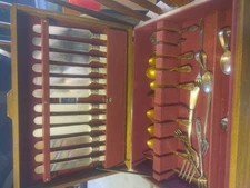 Vintage Naken’s Wooden Silverware Storage Box with assorted silverware 