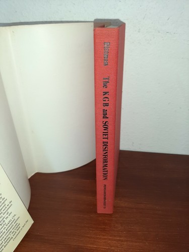 The KGB and Soviet Disinformation: An Insider's View Hardcover Bittman - Imagen 6 de 7