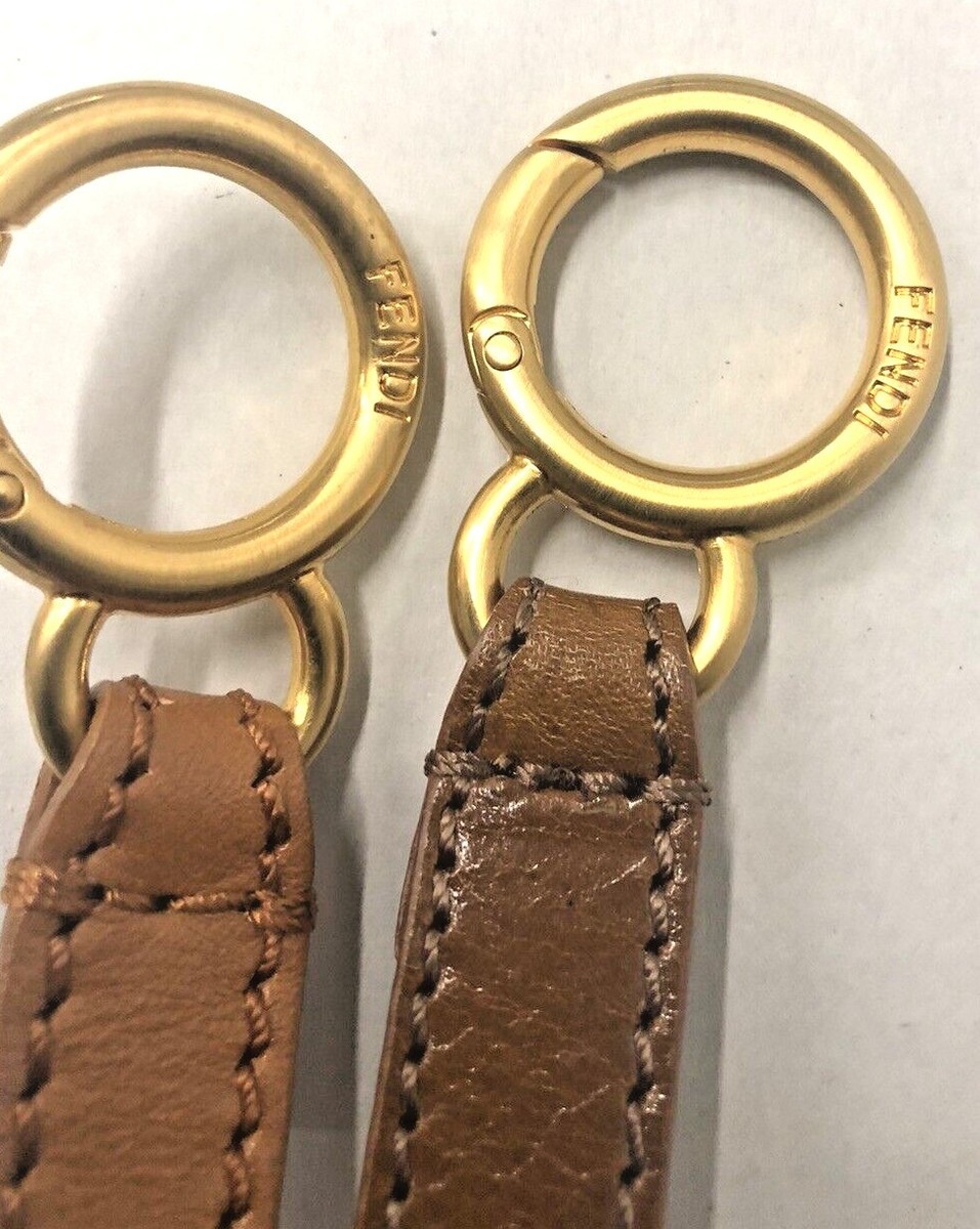 FENDI ベルト 茶 ゴールド金具 本革60-125cm対応　348 FENDI ベルト 茶 ゴールド金具 本革60-125cm対応 348 小物