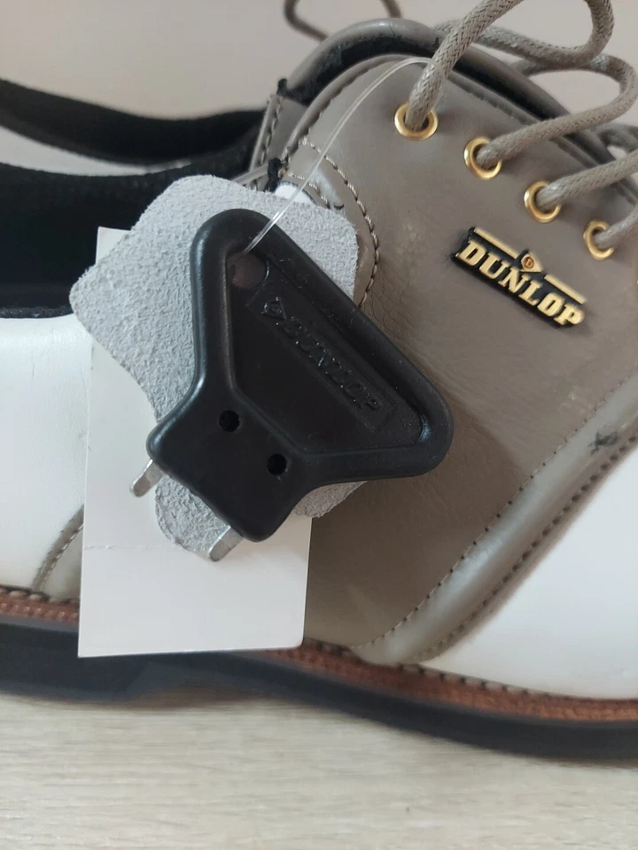 Nuevo con etiquetas Zapatos de Golf Dunlop Spike Clásicos Cuero Sillín Talla 9.5 M5350C Foto 3 de 4