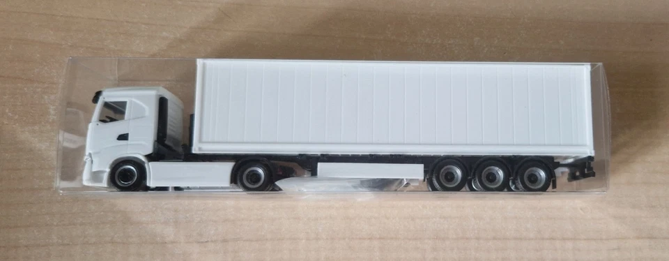 Herpa 315685 IVECO S-WAY NP SHELL cisterna 1:87 OVP - Immagine 4 di 4