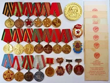 Soviet Russian Set 24 Medals, badges with 8 Documents of Veteran WW2, Army USSR