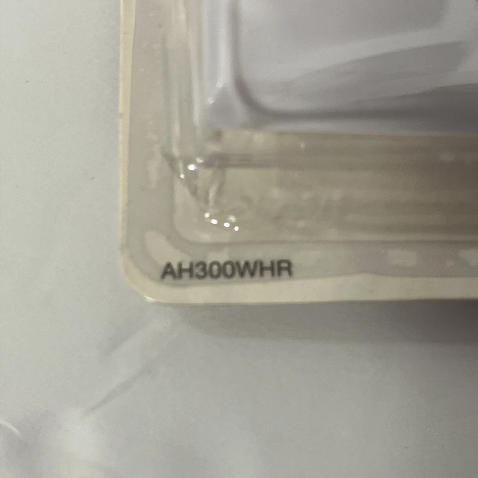 RCA Speaker Wall Plate for In-Wall Speaker Installations White AH300WHR (7 PACK) - Image 3 of 4