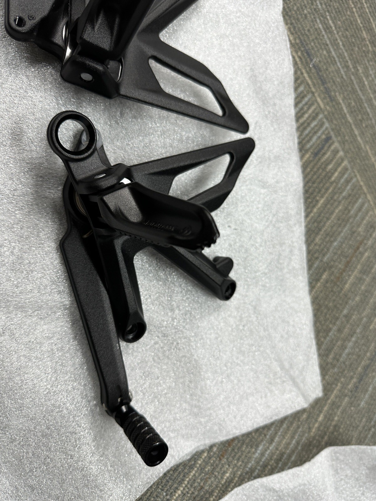 KTM 1290 Superduke Rearsets Rear Sets Pegs Foot Controls 2023 FREE