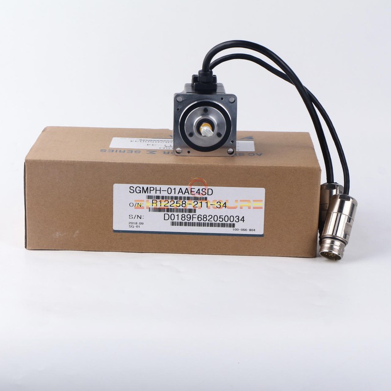 1PC New Yaskawa Servo Motor SGMPH-01AAE4SD