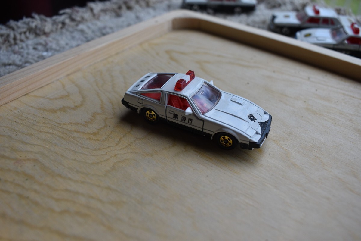 Tomica #13 Nissan Z Fairlady 300ZX Police 1984 Unboxed New