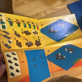 LEGO Castle: Forestmens River Fortress 6077 95% Comp W/ Manual Box Inserts READ