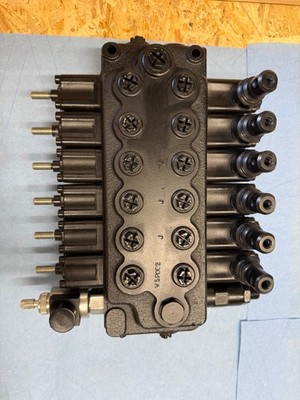 Walvoil Hydrocontrol M50 Monoblock Hydrauliktventil 6 Fach Doppelwirkent