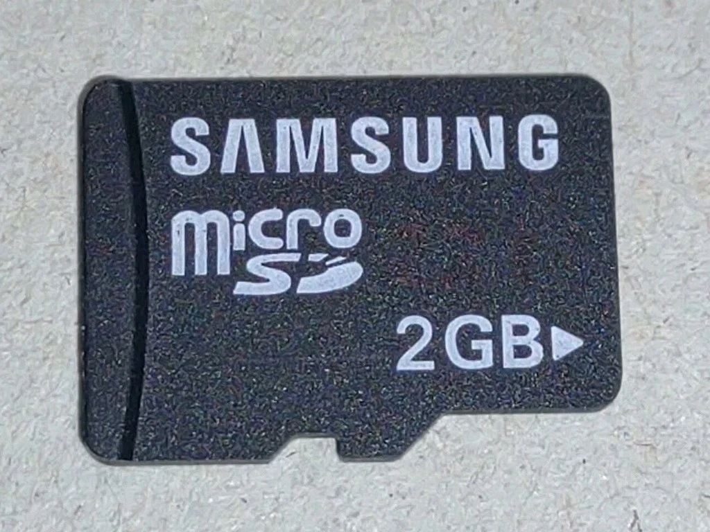 Carte mémoire SD micro INTEGRAL micro SD - 2 GB (avec adaptateur SD