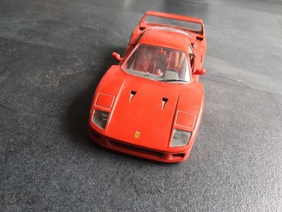 Ferrari F40 - 1987  von Bburago Modellauto (RO)
