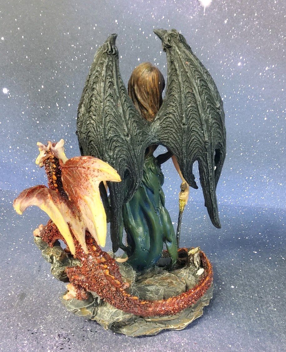 Picture 4 of 5
